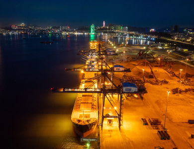 YM Courage Vessel Operations